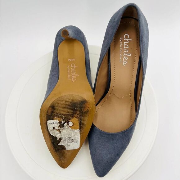 Charles by Charles David Pact Microsuede Pointed Toe Gray Pump Size 6.5 - Picture 9 of 10